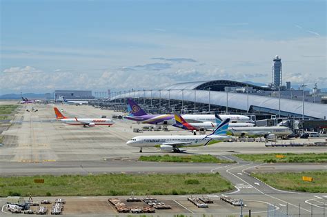 간사이 공항, 일본의 서쪽 문을 열다