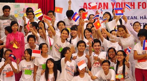 Phuong Nguyen's Groundbreaking 2018 ASEAN Youth Forum Speech: A Catalyst for Regional Collaboration and Sustainable Development